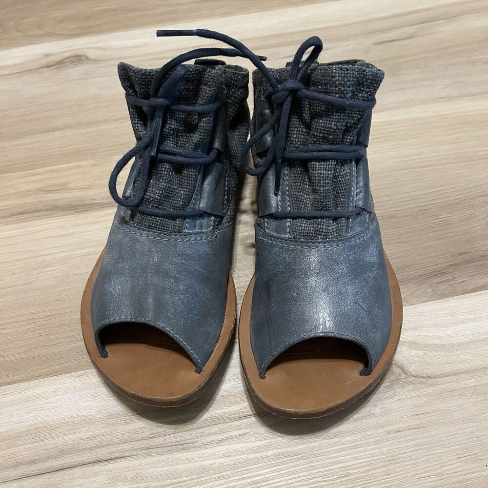 Sorel Lake Peep Toe Lace Up Ankle Booties Womens Size 7 Grey Leather Canvas